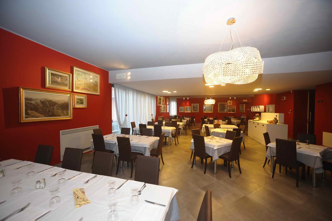 Albergo Valle d'Oro Albino Esterno foto