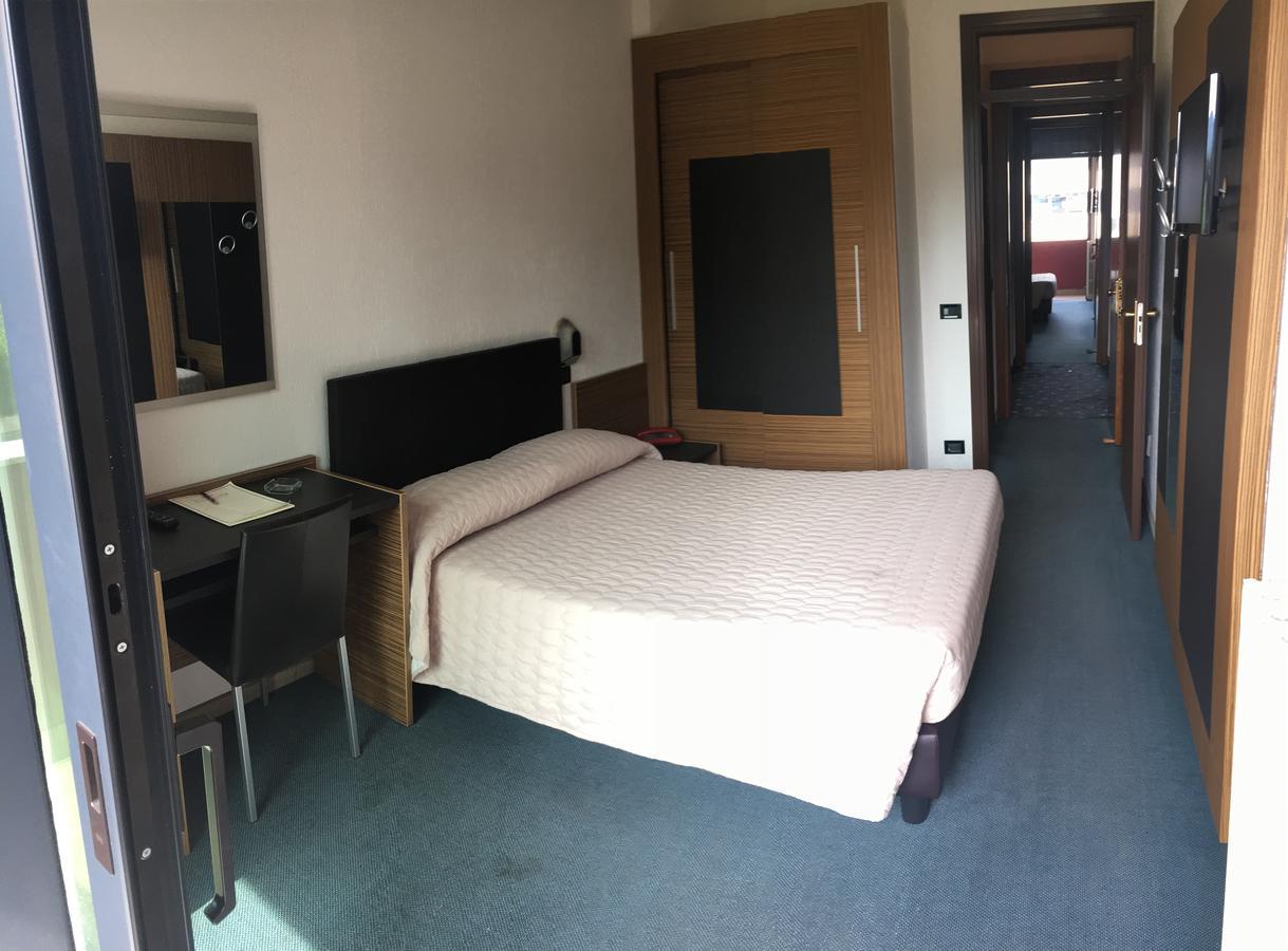 Albergo Valle d'Oro Albino Esterno foto