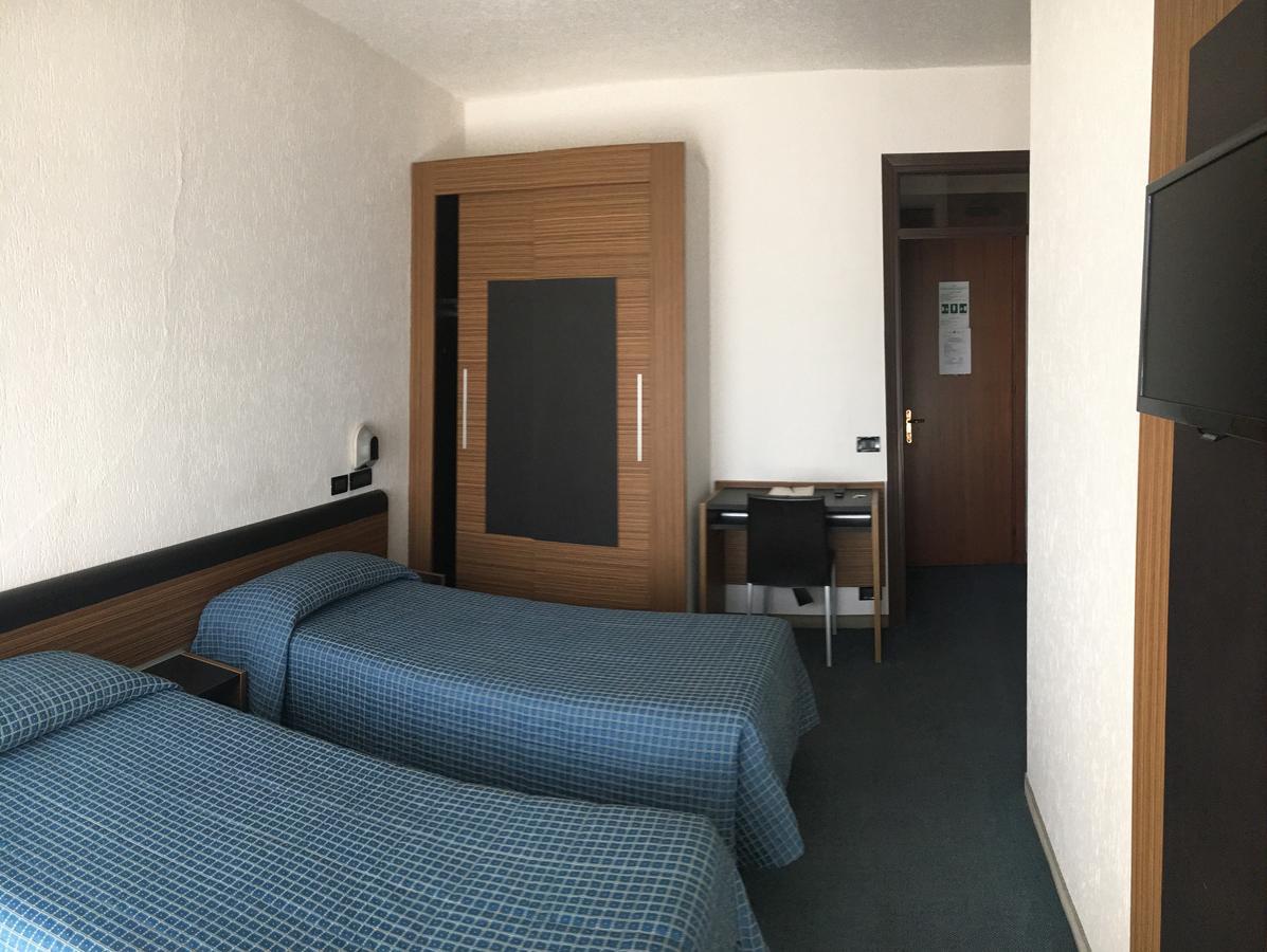 Albergo Valle d'Oro Albino Esterno foto