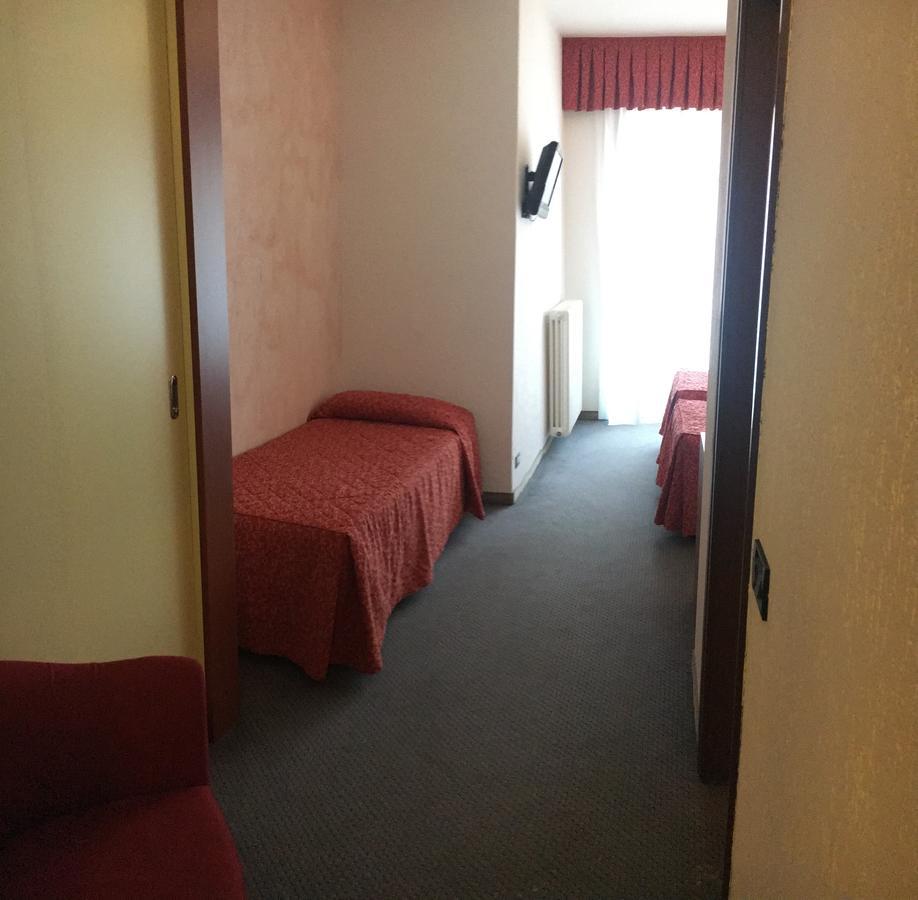 Albergo Valle d'Oro Albino Esterno foto